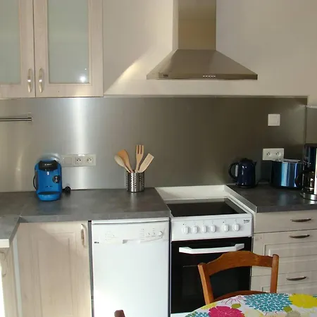 Ferienhaus Ancienne Fromagerie : Avec Acces Canal, Jardin Et Terrasse - Fr-1-489-608